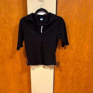 NWT! Old navy button up shirt. Half sleeve.